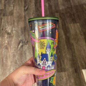 NWOT Magic Kingdom 24 oz. Starbucks Travel Tumbler